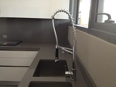 Tarja integrada a cubierta de cocina